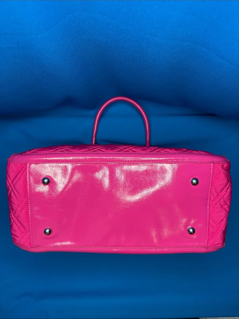 VERA BRADLEY DIAMOND QUILTED TRIMMED TRAPEZE FUCHSIA / PINK SATCHEL HANDBAG